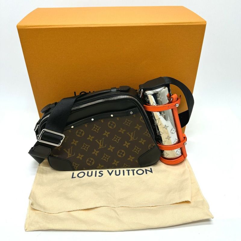 LOUIS VUITTON ルイヴィトン M46462 モノグラムマカサー バイカー